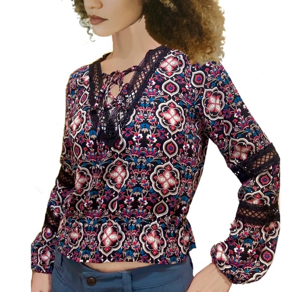 Tops - NEW💕 Floral Lace-Trimmed Lace up Puff Long Sleeve  Peplum Top pink x Blue